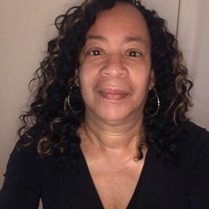 Meet your Posher, Renee